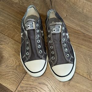 Converse One Star Sneaker Gray in Size 7